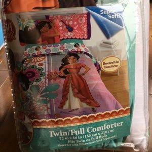 New Disney Elena of Avalor Reversible Comforter